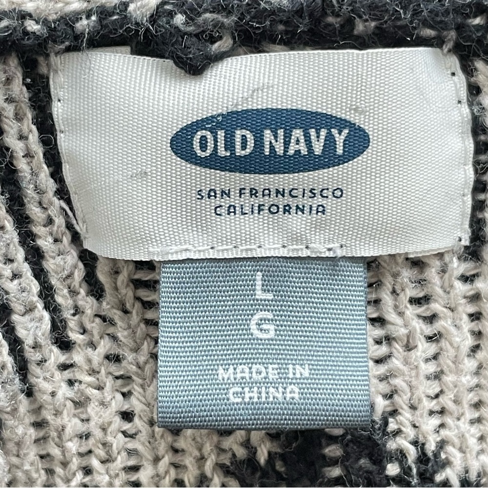 Old Navy Women's Aztec Print Open Cardigan Sweater size Large in Black & Grey - Picture 4 of 9